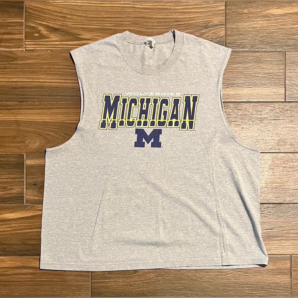Vintage‎ Gray Michigan Wolverines Sleeveless T-shirt